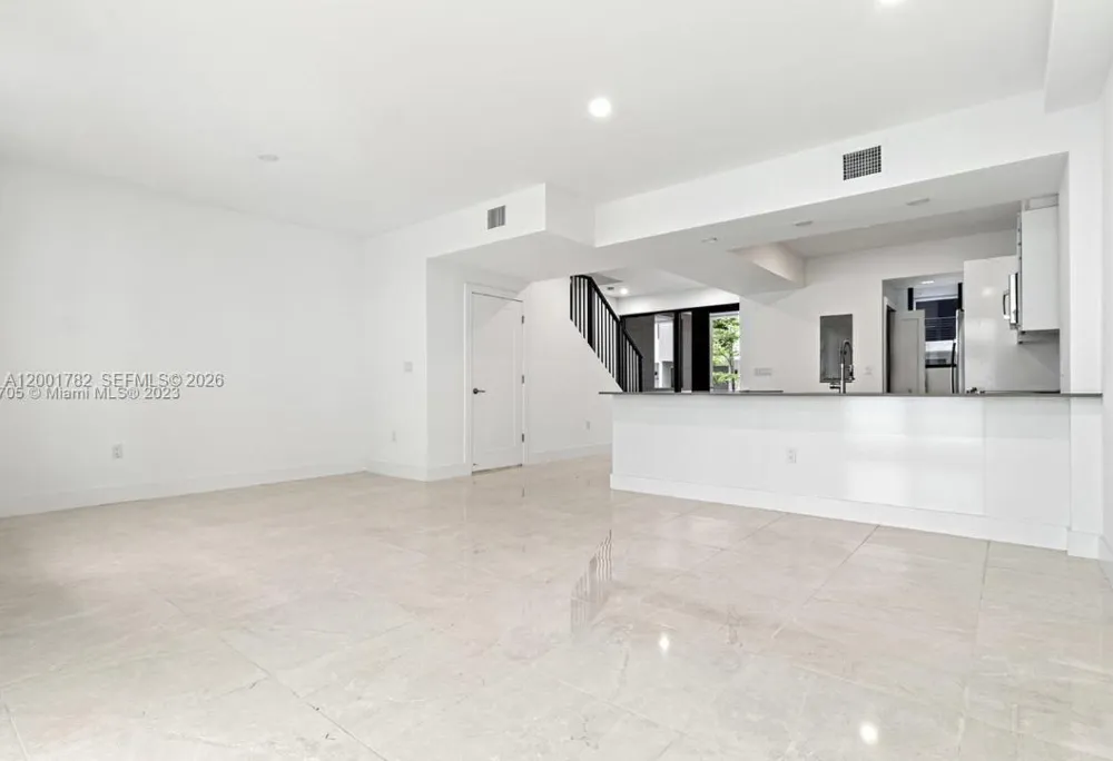 4130 Oak Pl #4130 Dania Beach, FL 33314