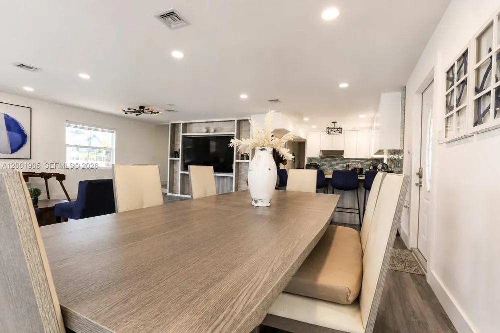 20 Eagle Dr Key Largo, FL 33037