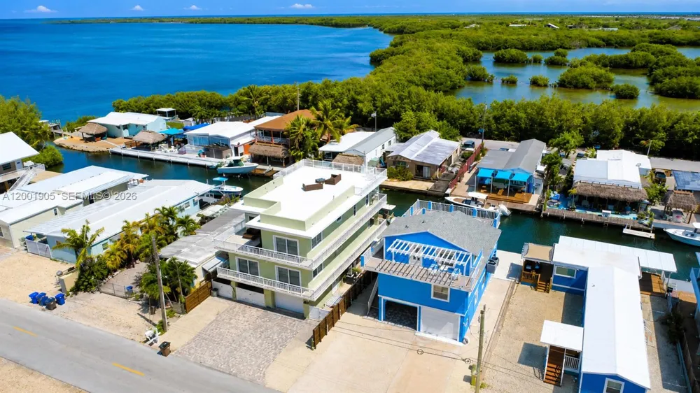 20 Eagle Dr Key Largo, FL 33037