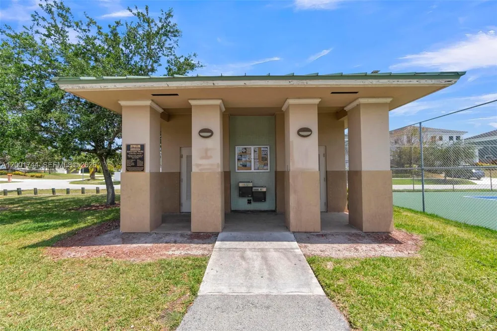 7820 SW 199th Ter Cutler Bay, FL 33189