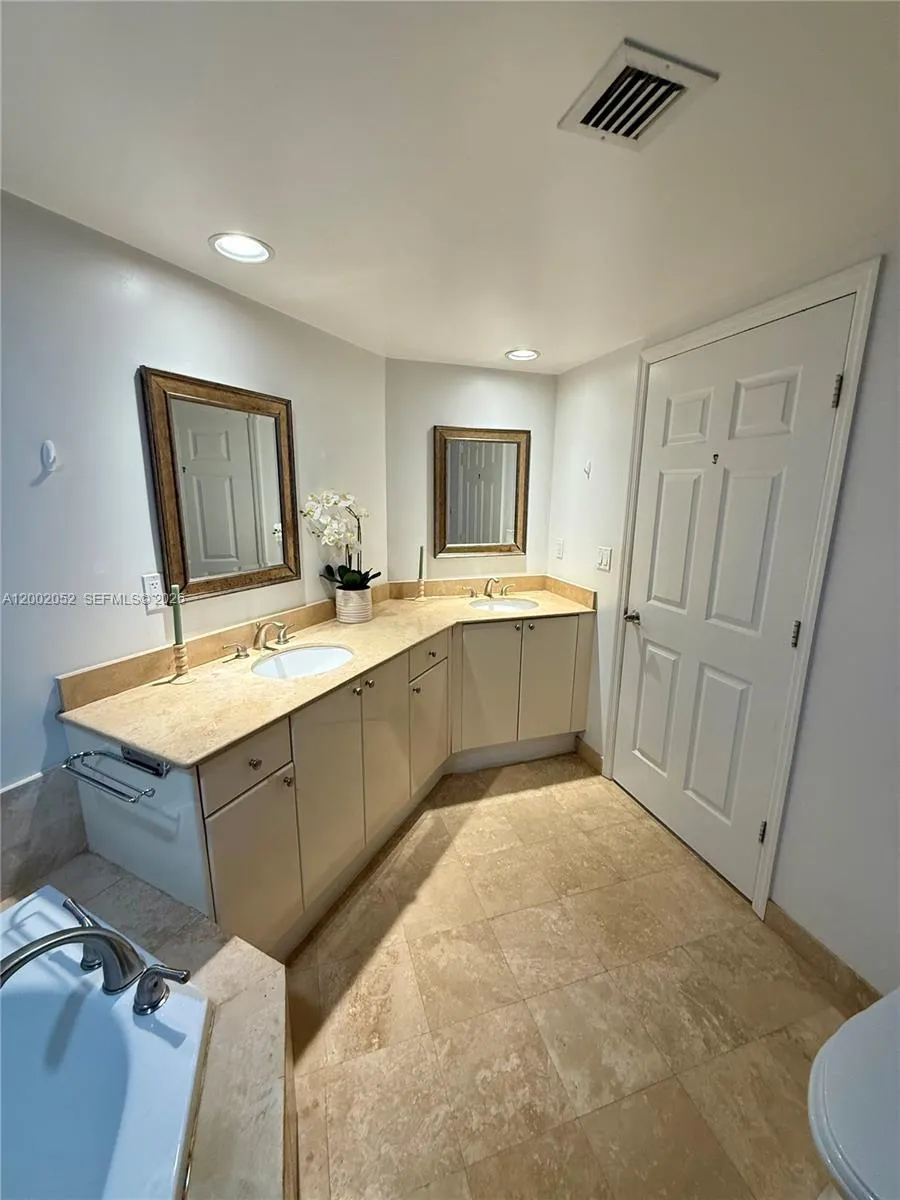 1745 E Hallandale Beach Blvd #306W Hallandale Beach, FL 33009