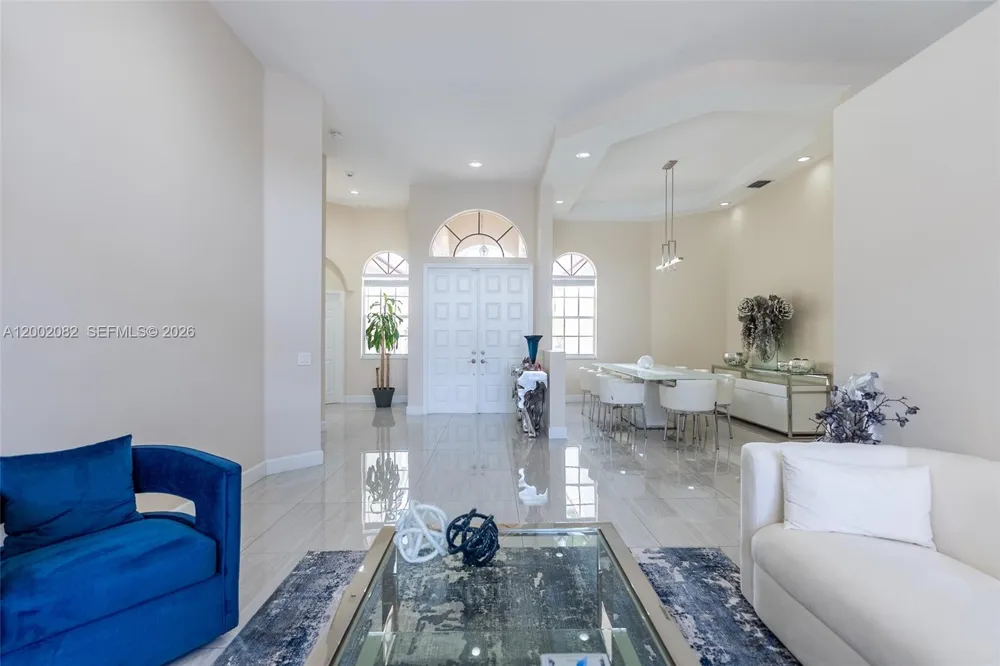 2557 Jardin Ter Weston, FL 33327