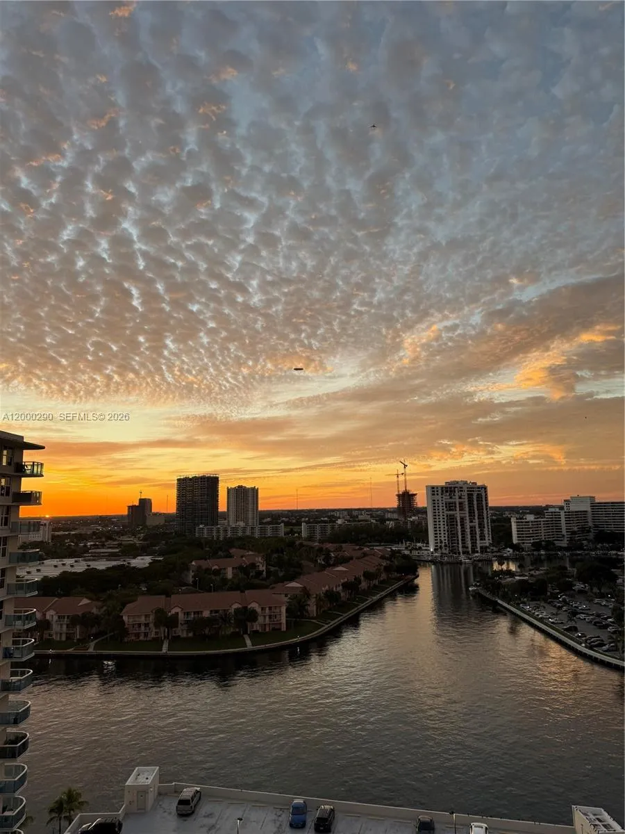 3800 S Ocean Dr #1623 Hollywood, FL 33019