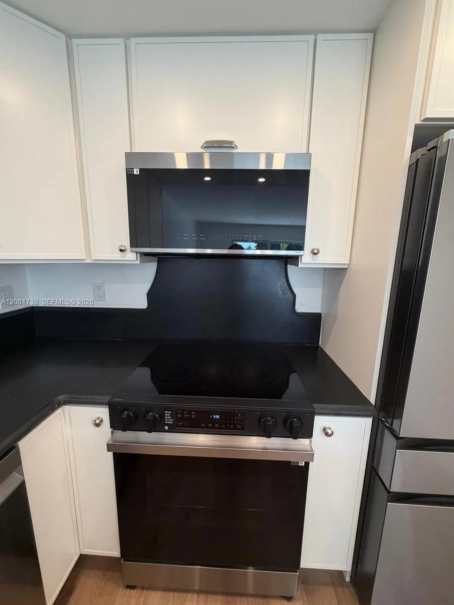 2900 NE 30th St #F2 Fort Lauderdale, FL 33306