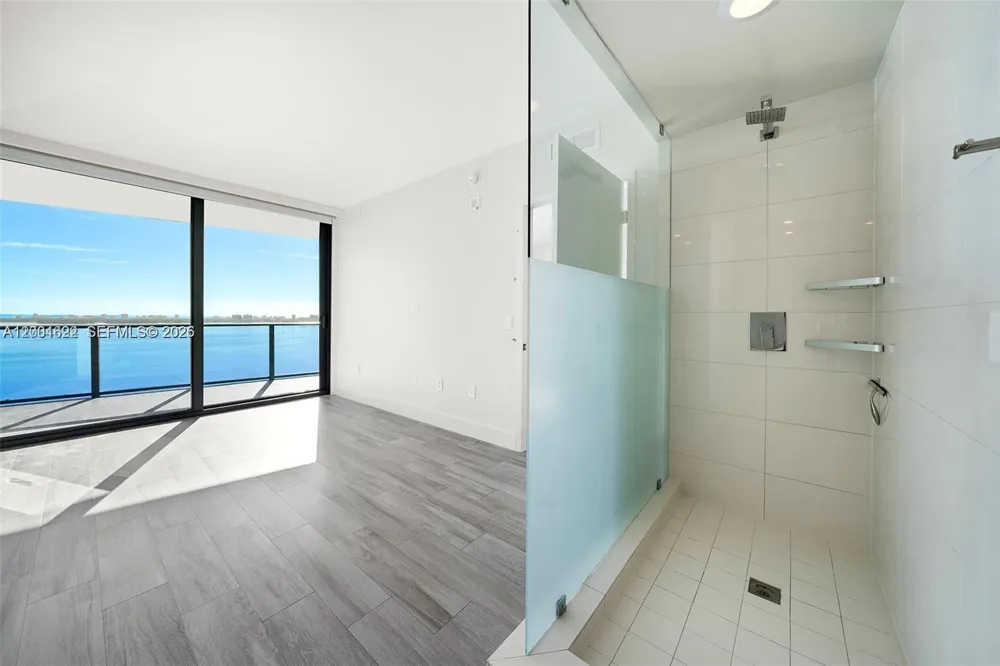 460 NE 28th St #2707 Miami, FL 33137