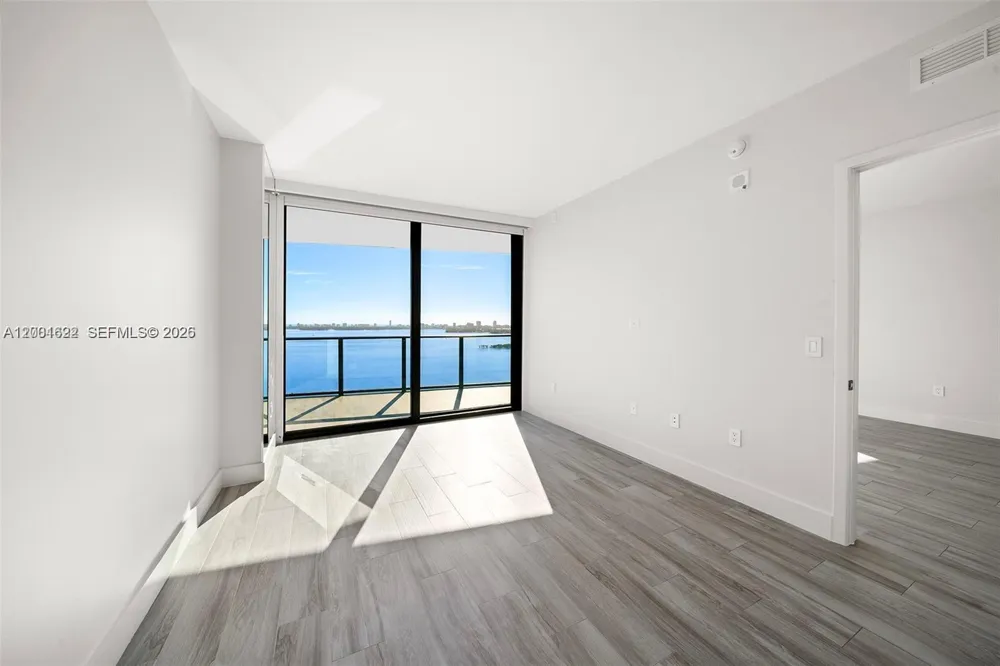 460 NE 28th St #2707 Miami, FL 33137
