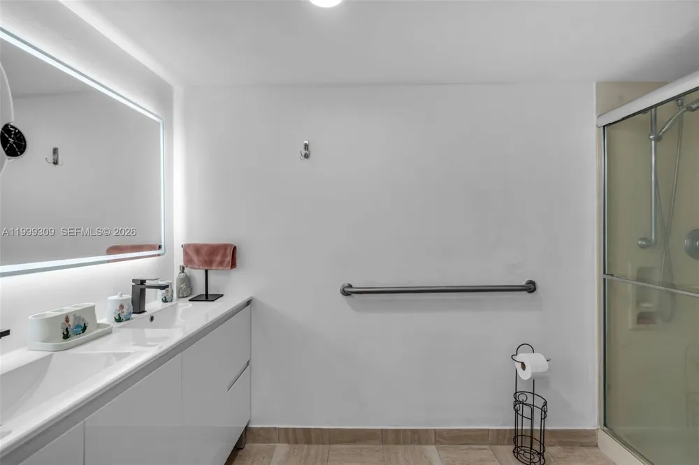 1201 S Ocean Dr #110S Hollywood, FL 33019