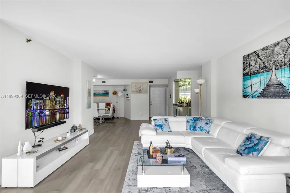 1201 S Ocean Dr #110S Hollywood, FL 33019