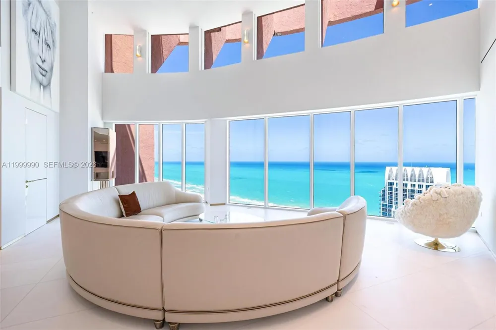 300 S Pointe Dr #PH-5 Miami Beach, FL 33139