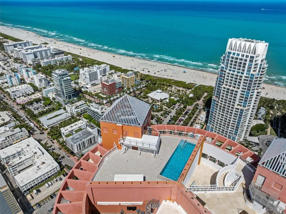 300 S Pointe Dr #PH-5 Miami Beach, FL 33139