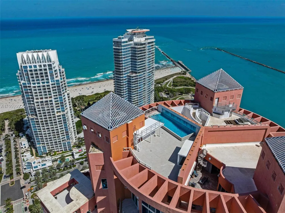 300 S Pointe Dr #PH-5 Miami Beach, FL 33139