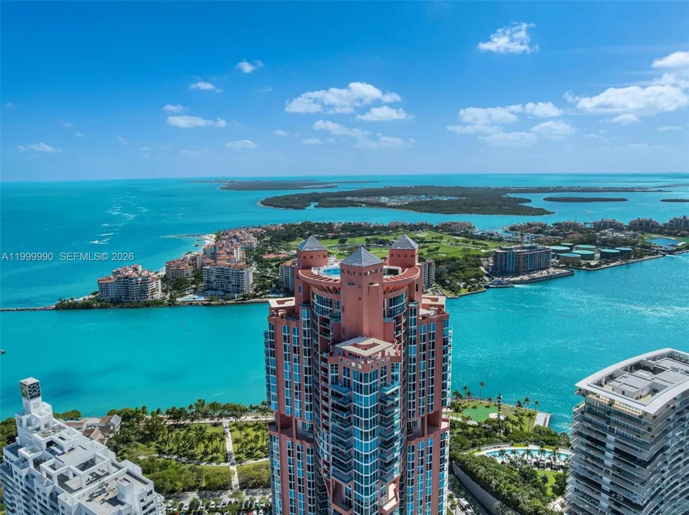 300 S Pointe Dr #PH-5 Miami Beach, FL 33139