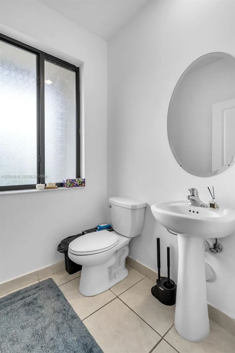 21444 NE 2nd Path Miami, FL 33179