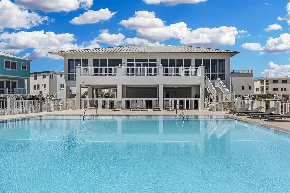 94825 Overseas Hwy 100 Key Largo, FL 33037