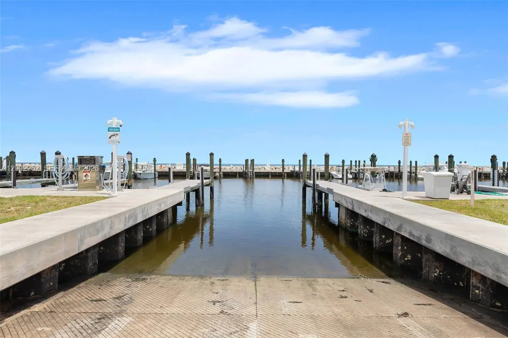 94825 Overseas Hwy 100 Key Largo, FL 33037