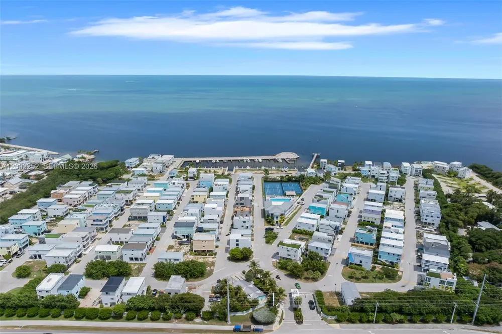 94825 Overseas Hwy 100 Key Largo, FL 33037