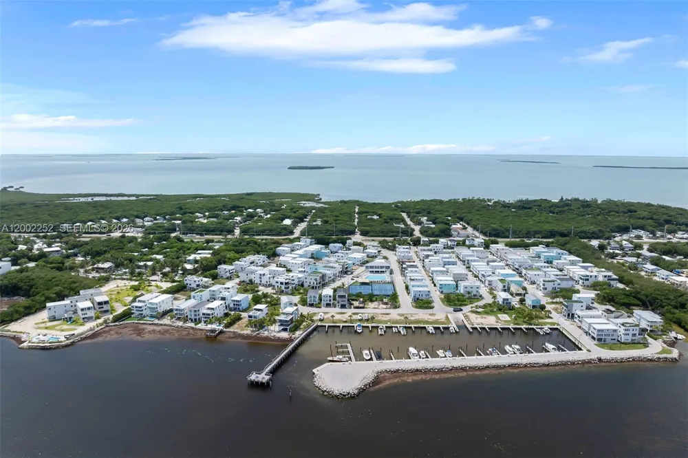 94825 Overseas Hwy 100 Key Largo, FL 33037