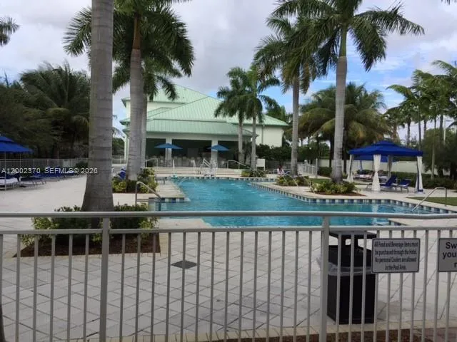 5300 NW 87th Ave #809 Doral, FL 33178