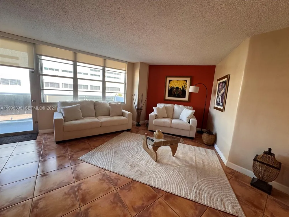 3725 S Ocean Dr #421 Hollywood, FL 33019