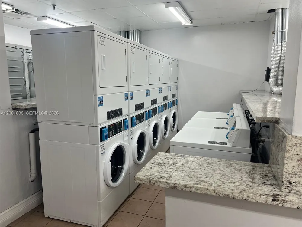 850 Miami Ave #W-1806 Miami, FL 33136