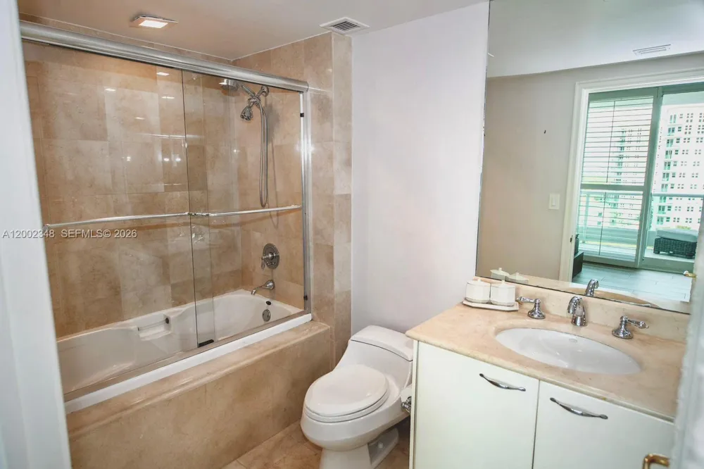 19955 NE 38th Ct #1101 Aventura, FL 33180