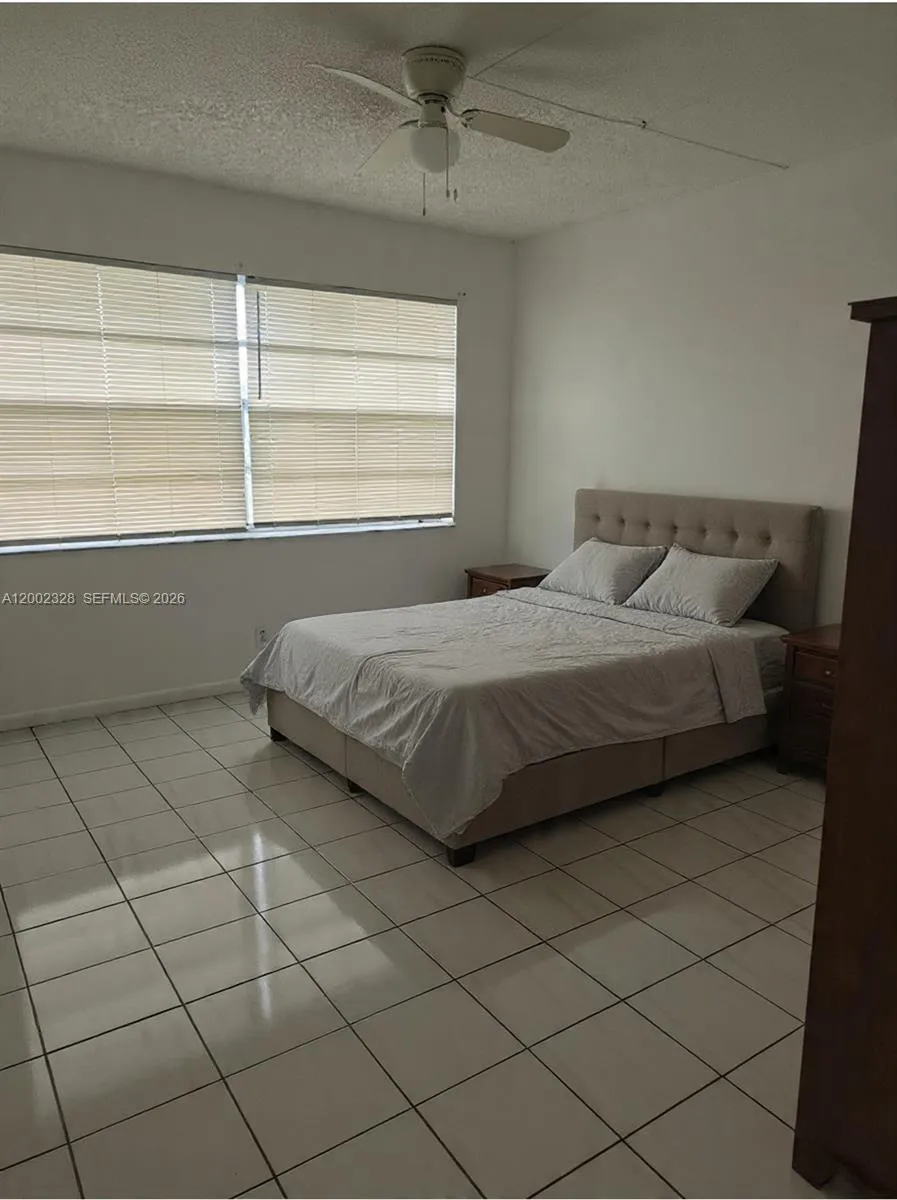 3070 NW 48th Ter #413 Lauderdale Lakes, FL 33313