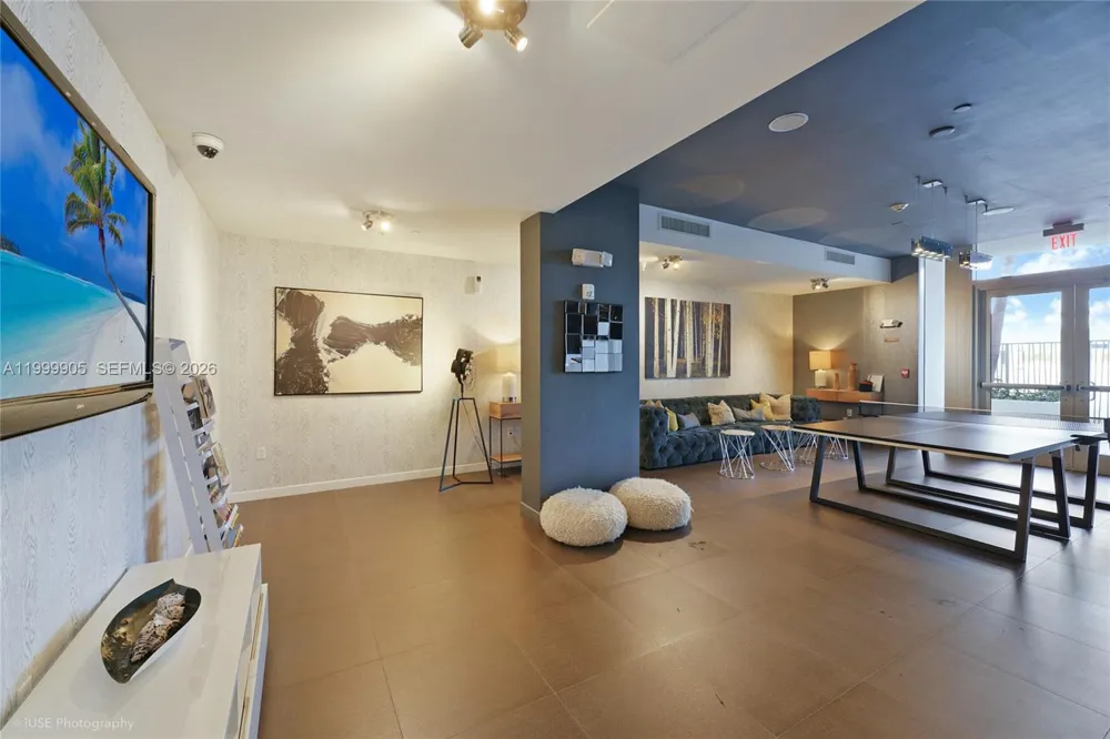 2100 Park Ave #210 Miami Beach, FL 33139