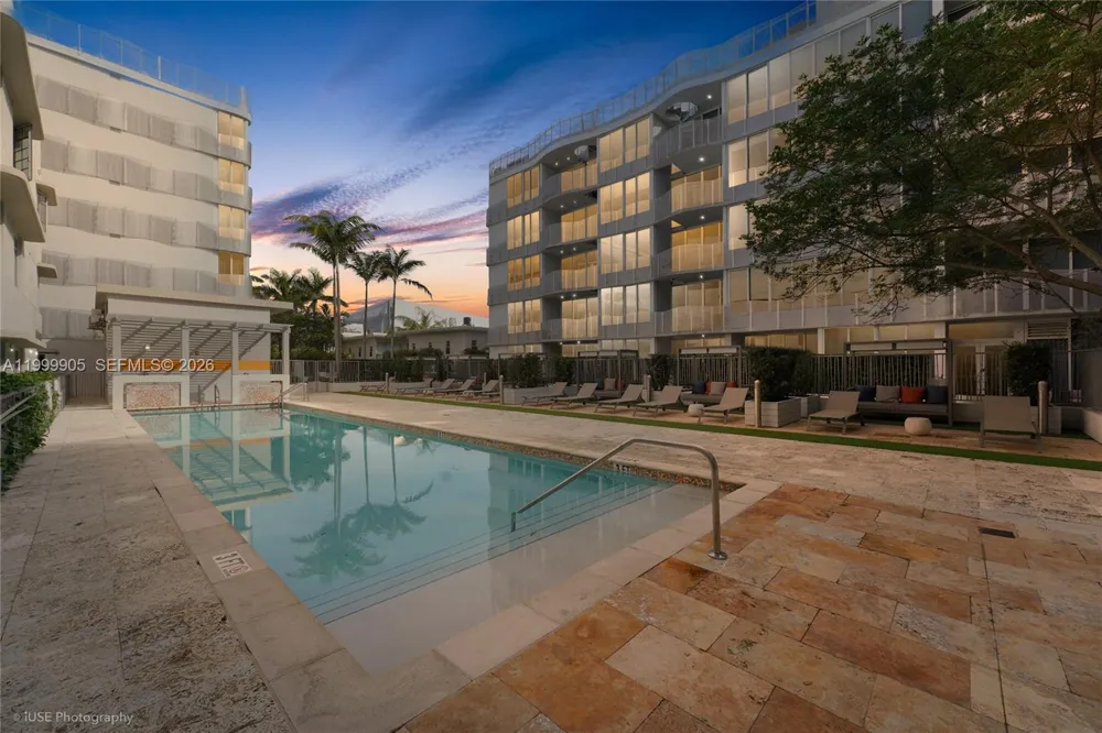 2100 Park Ave #210 Miami Beach, FL 33139