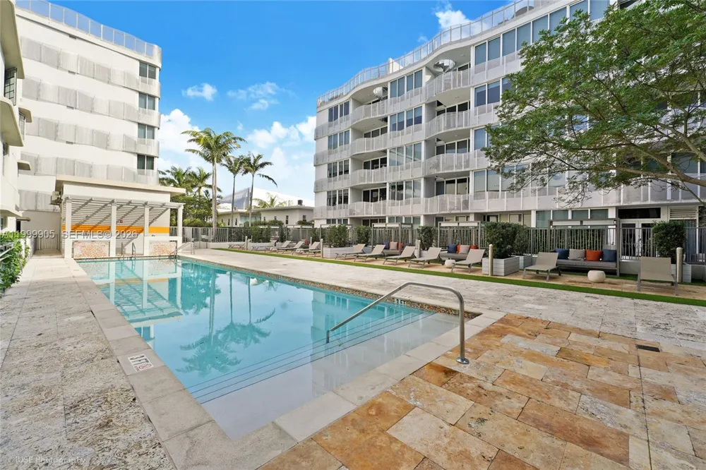 2100 Park Ave #210 Miami Beach, FL 33139
