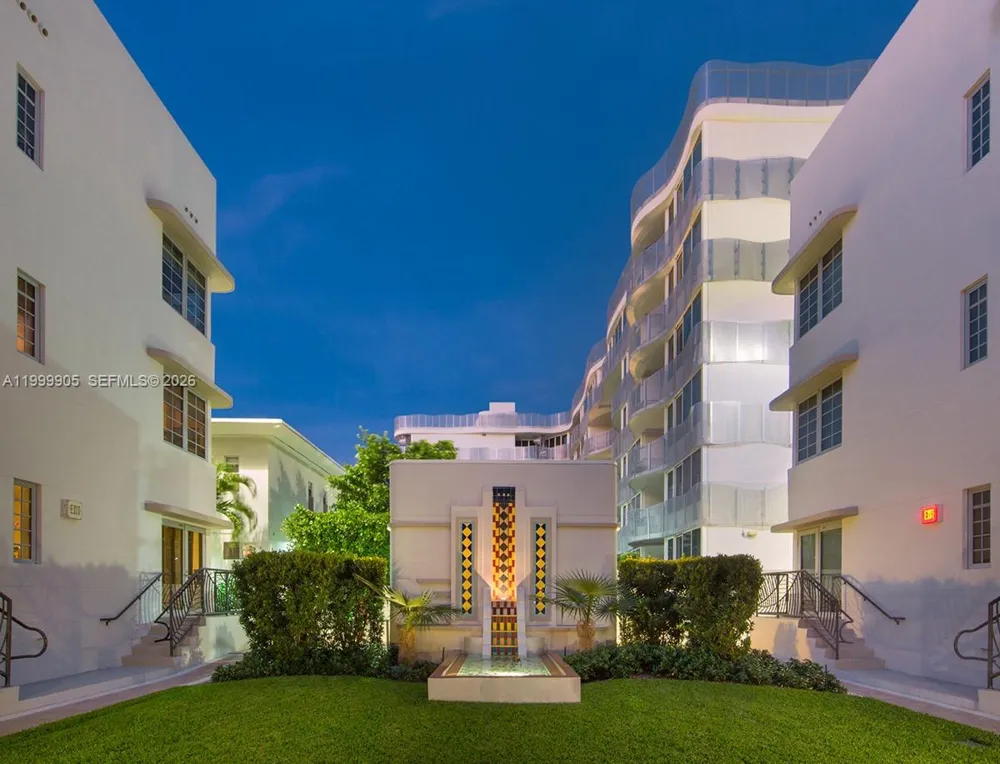 2100 Park Ave #210 Miami Beach, FL 33139