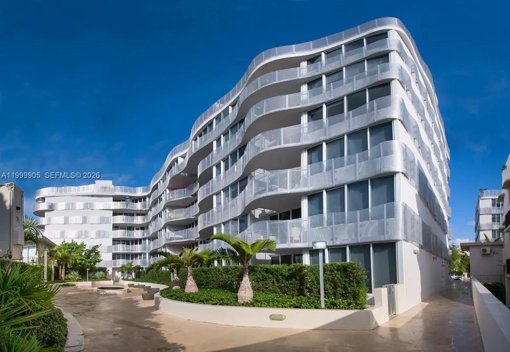 2100 Park Ave #210 Miami Beach, FL 33139
