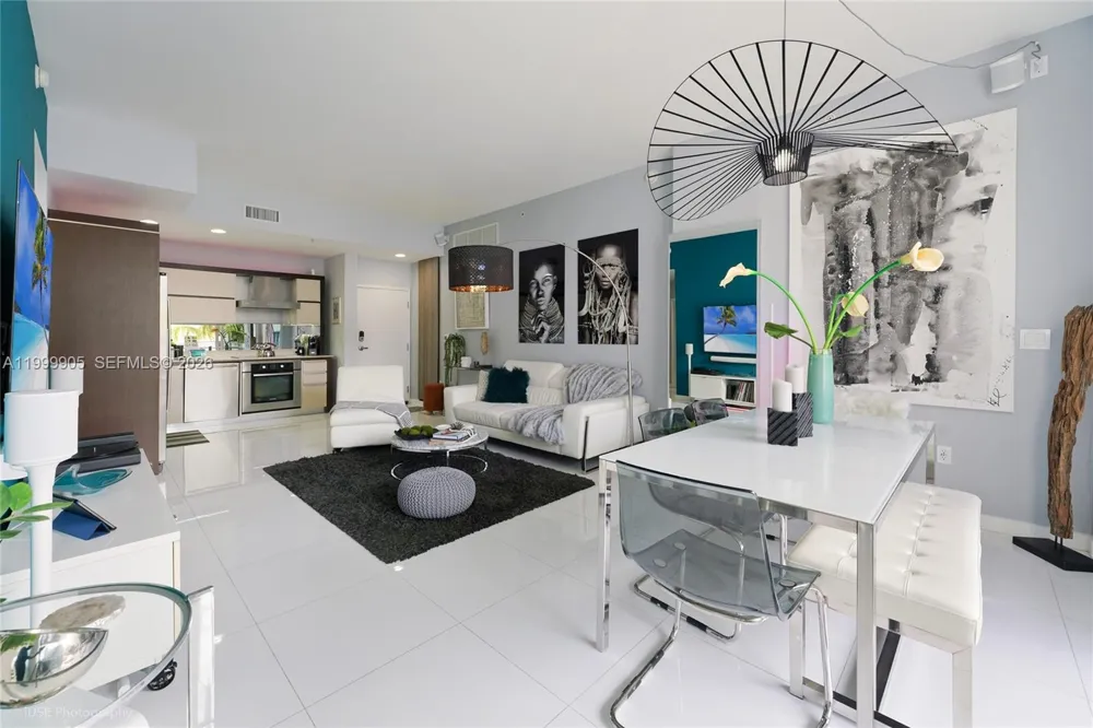 2100 Park Ave #210 Miami Beach, FL 33139