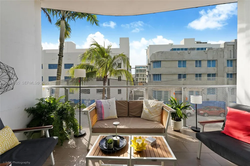 2100 Park Ave #210 Miami Beach, FL 33139