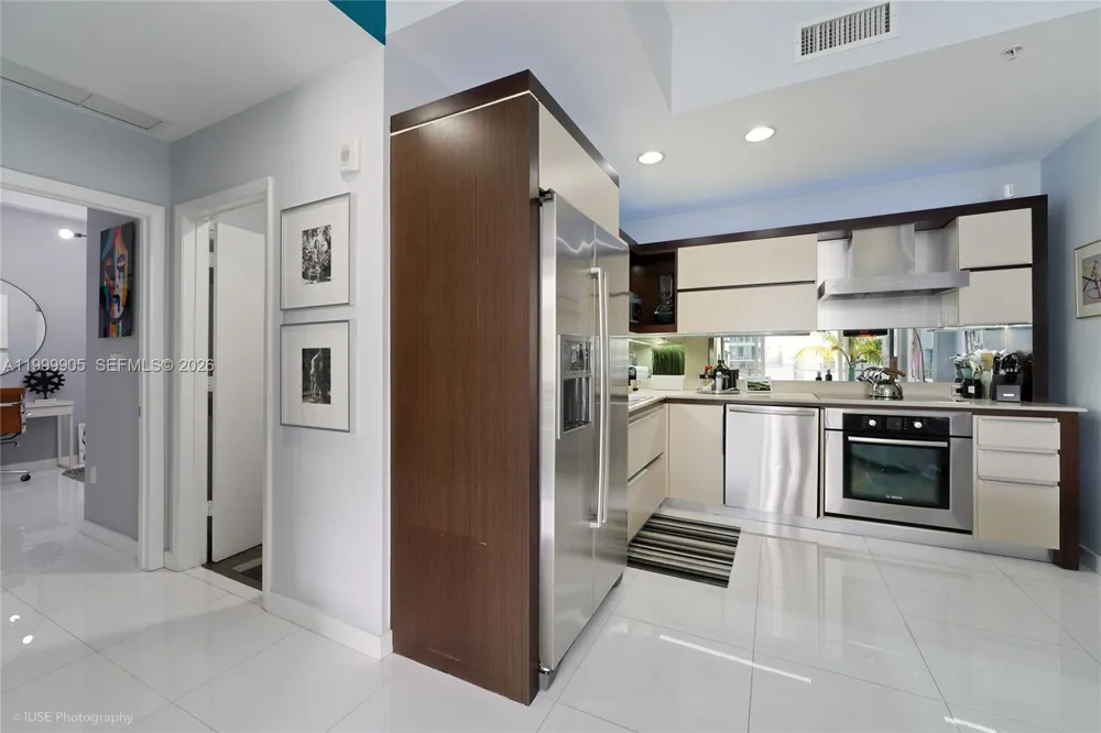 2100 Park Ave #210 Miami Beach, FL 33139