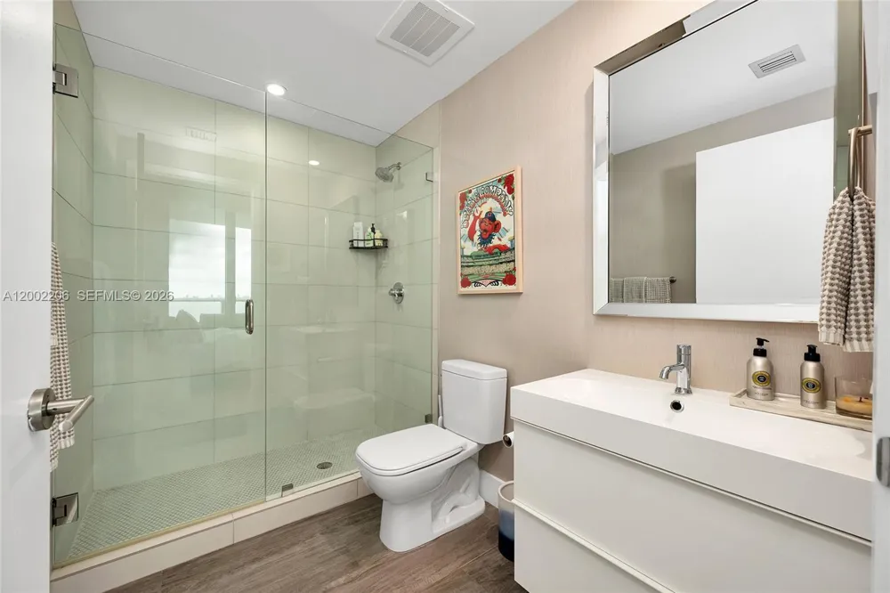 2900 NE 7th Ave #1505 Miami, FL 33137