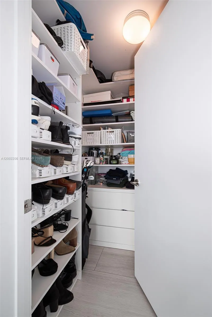 2900 NE 7th Ave #1505 Miami, FL 33137