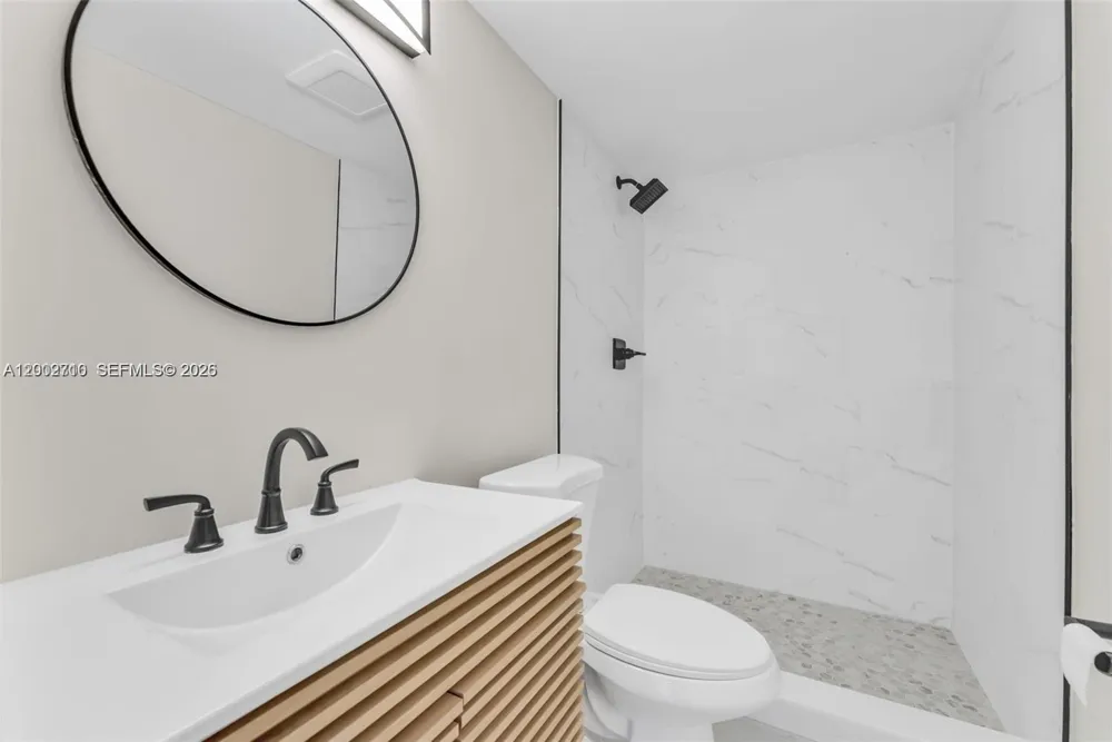 7996 Crespi Blvd Miami Beach, FL 33141
