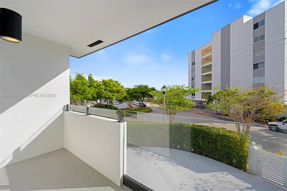 7996 Crespi Blvd Miami Beach, FL 33141