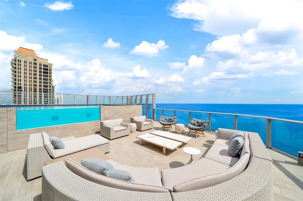 17475 Collins Ave #PH3201 Sunny Isles Beach, FL 33160