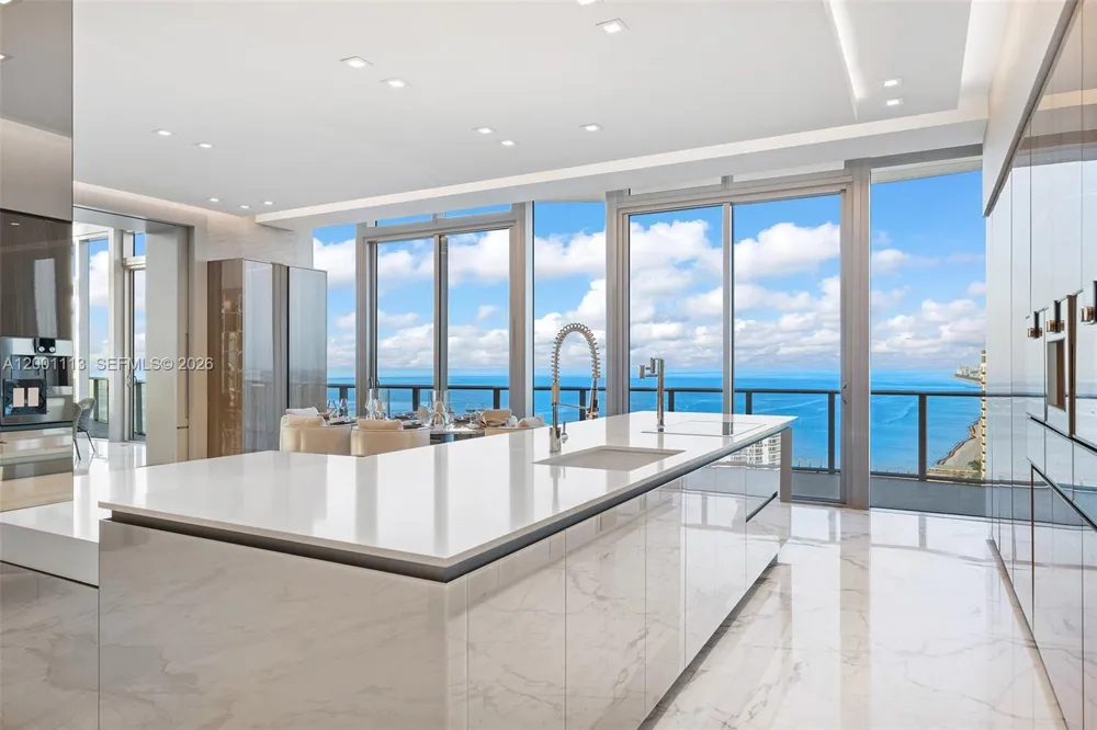 17475 Collins Ave #PH3201 Sunny Isles Beach, FL 33160