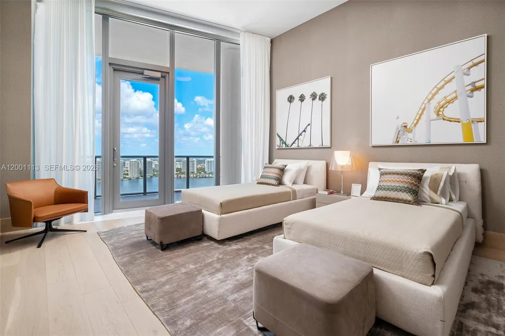 17475 Collins Ave #PH3201 Sunny Isles Beach, FL 33160