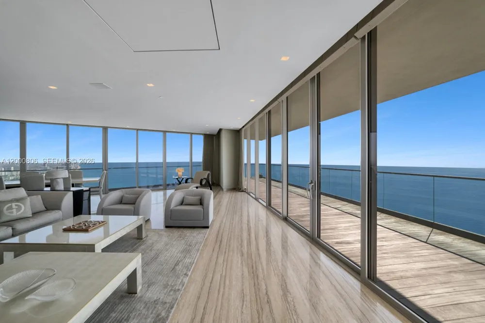 18975 Collins Ave #4800 Sunny Isles Beach, FL 33160