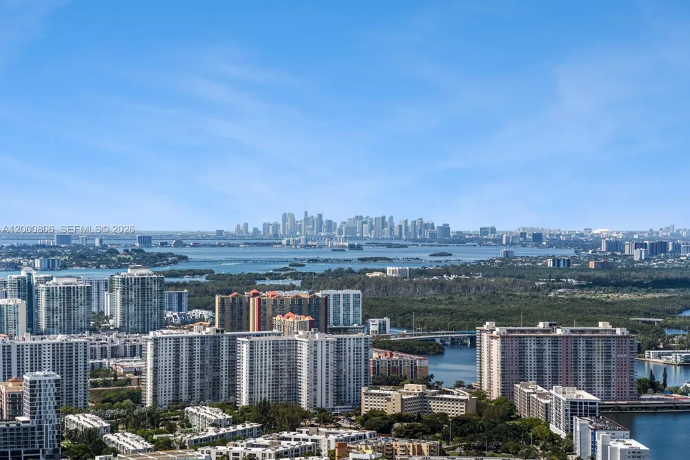 18975 Collins Ave #4800 Sunny Isles Beach, FL 33160