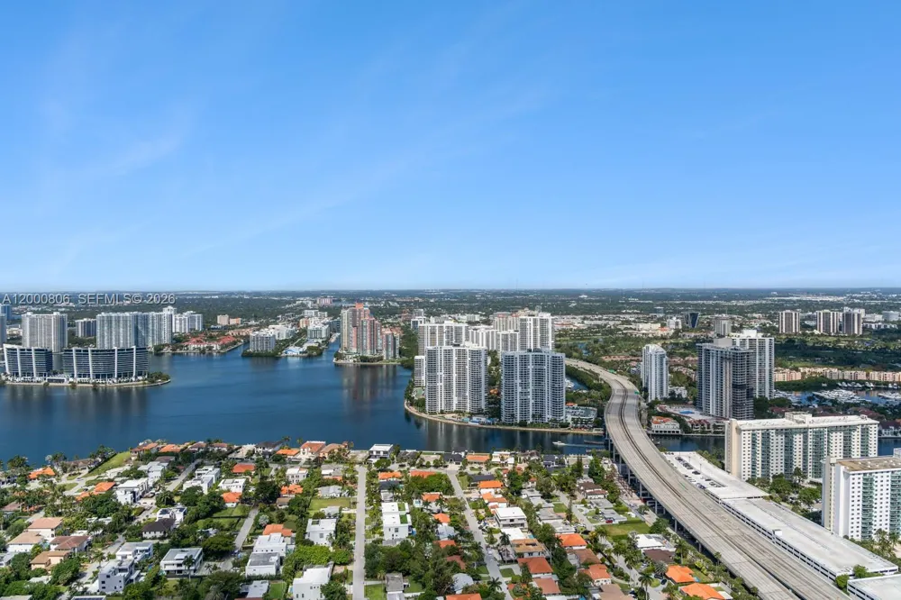 18975 Collins Ave #4800 Sunny Isles Beach, FL 33160