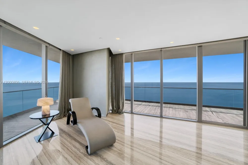 18975 Collins Ave #4800 Sunny Isles Beach, FL 33160