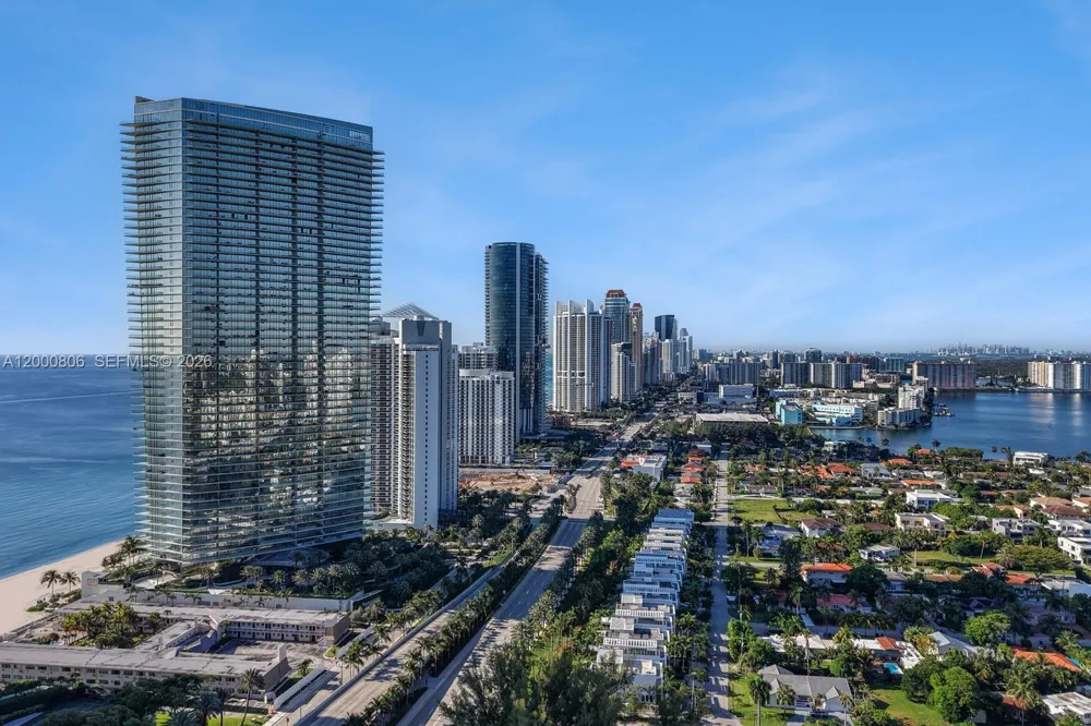 18975 Collins Ave #4800 Sunny Isles Beach, FL 33160