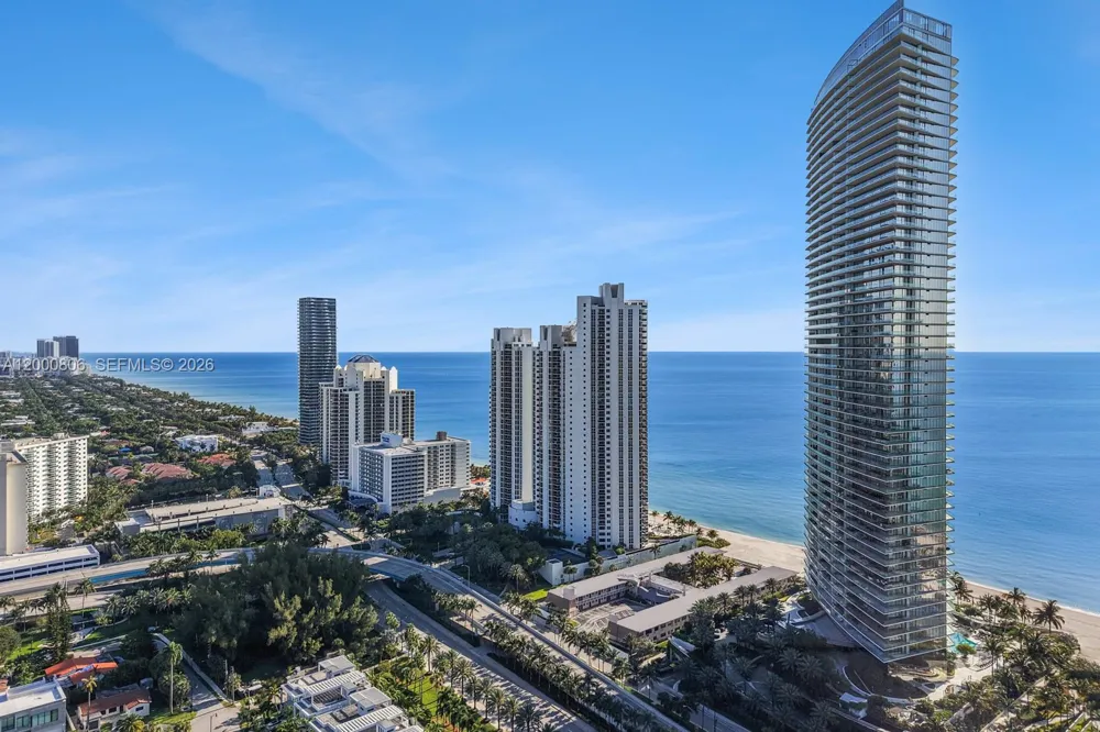 18975 Collins Ave #4800 Sunny Isles Beach, FL 33160