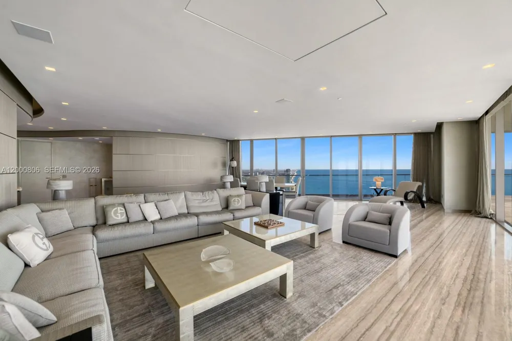 18975 Collins Ave #4800 Sunny Isles Beach, FL 33160