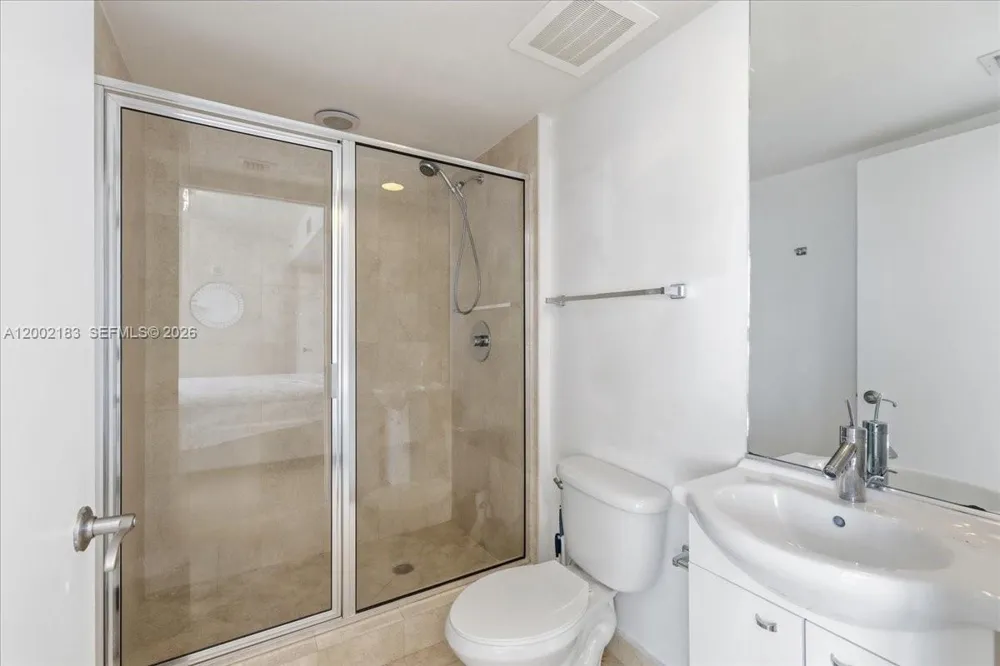 17201 Collins Ave #1107 Sunny Isles Beach, FL 33160