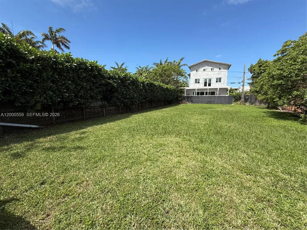 9308 Harding Ave Surfside, FL 33154